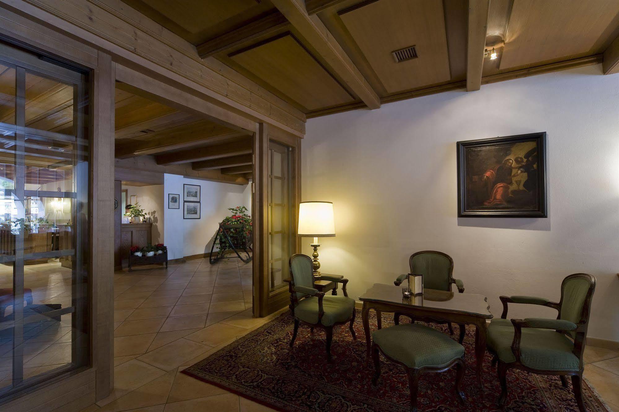 Vergeiner'S Hotel Traube Lienz Exterior foto
