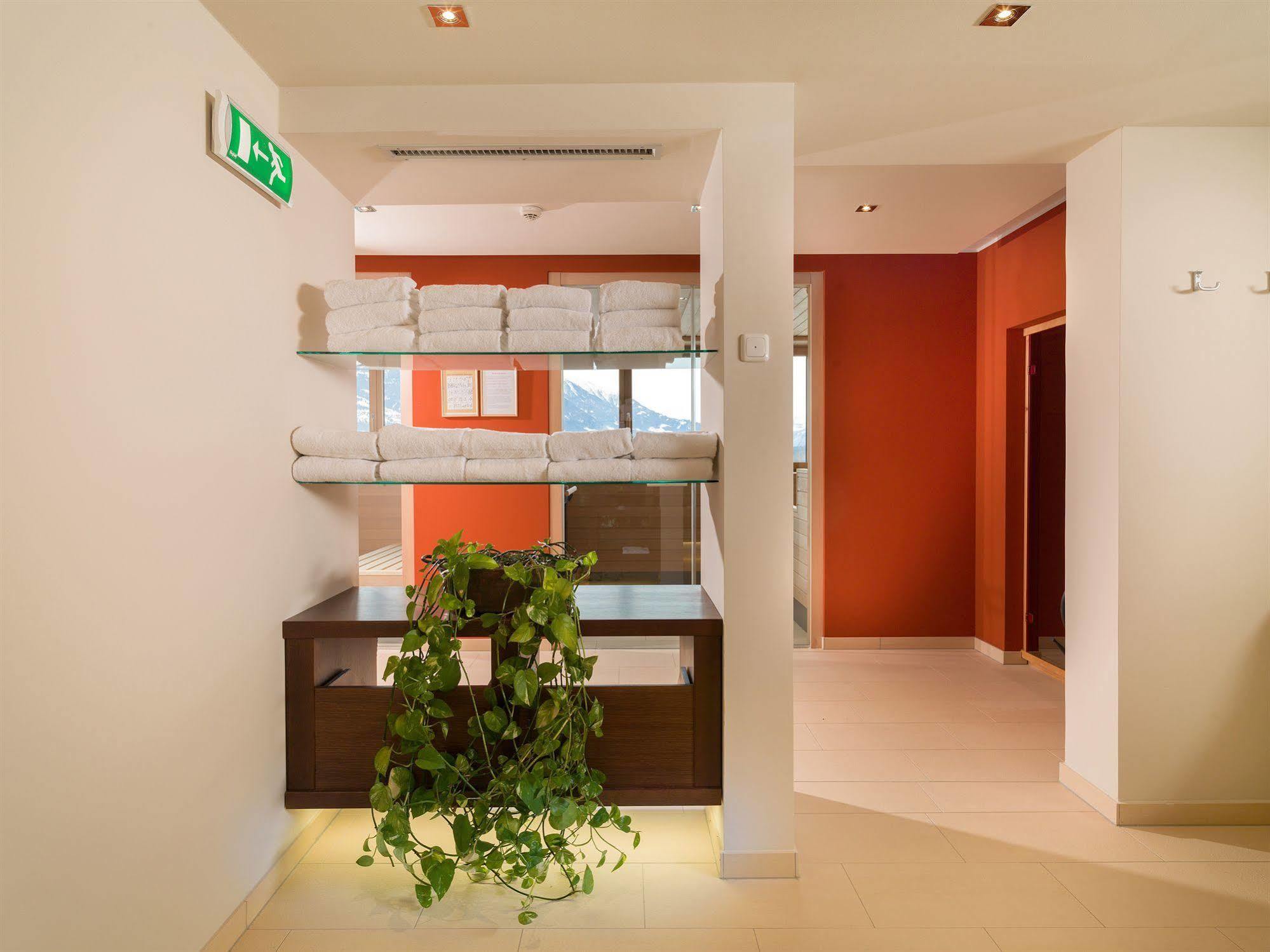 Vergeiner'S Hotel Traube Lienz Exterior foto